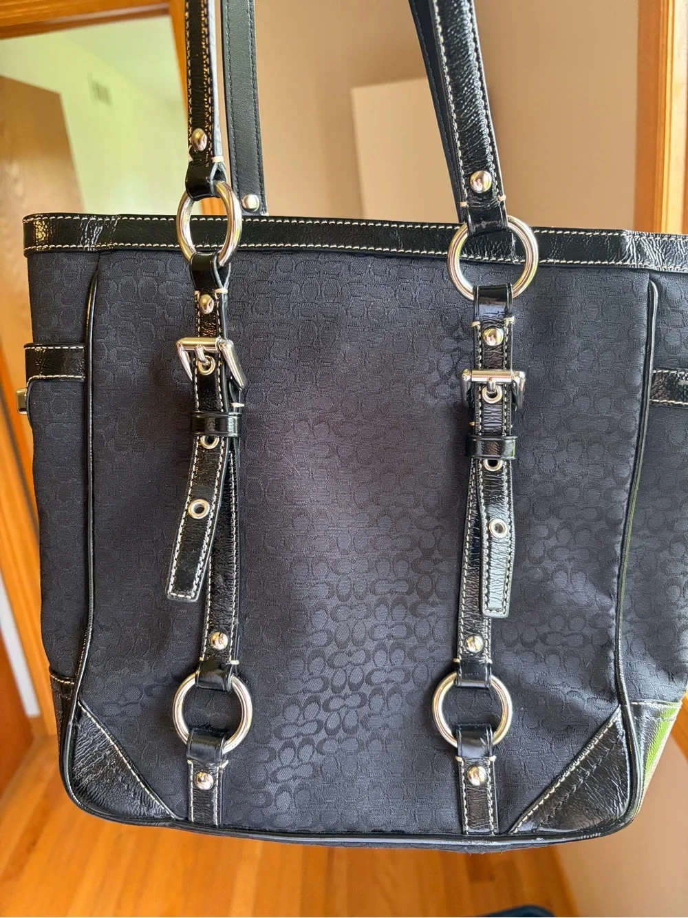 Vintage Coach Gallery Tote in Signature Jacquard - Picture 3 of 5